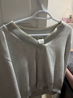 PINK Victoria's Secret Light Gray V-Neck Sweatshirt with Cream Trim